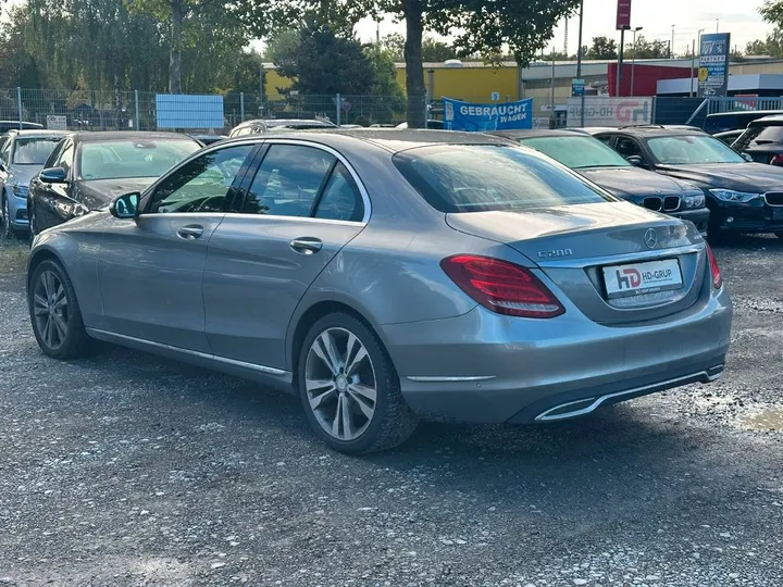 Mercedes-Benz C 200