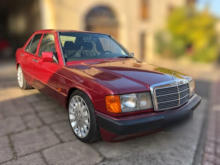 Mercedes-Benz 190