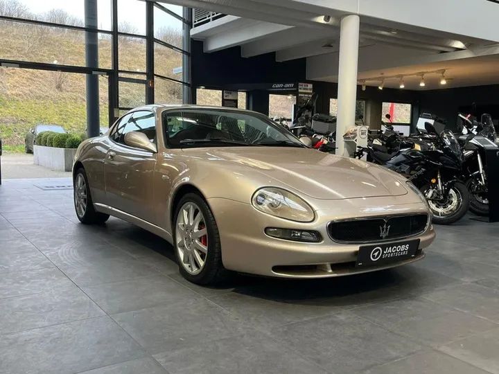 Maserati 3200