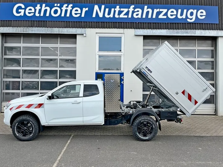 Isuzu D-Max