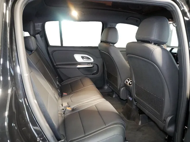 Mercedes-Benz GLB 250