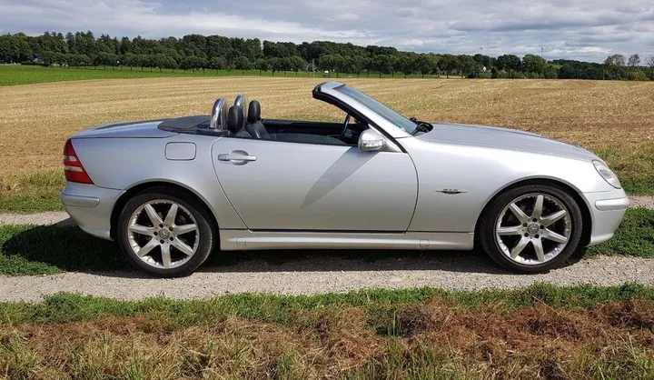 Mercedes-Benz SLK 200