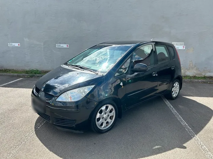 Mitsubishi Colt