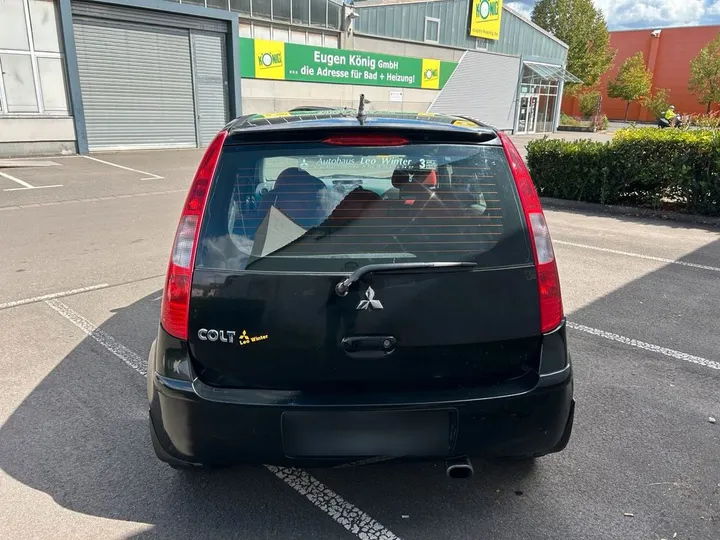 Mitsubishi Colt
