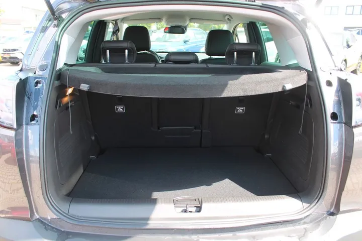 Opel Crossland (X)