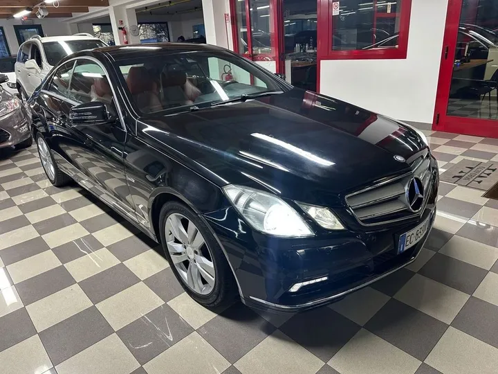 Mercedes-Benz E 250