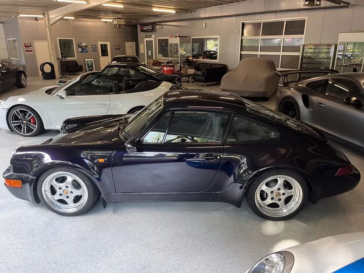 Porsche 964