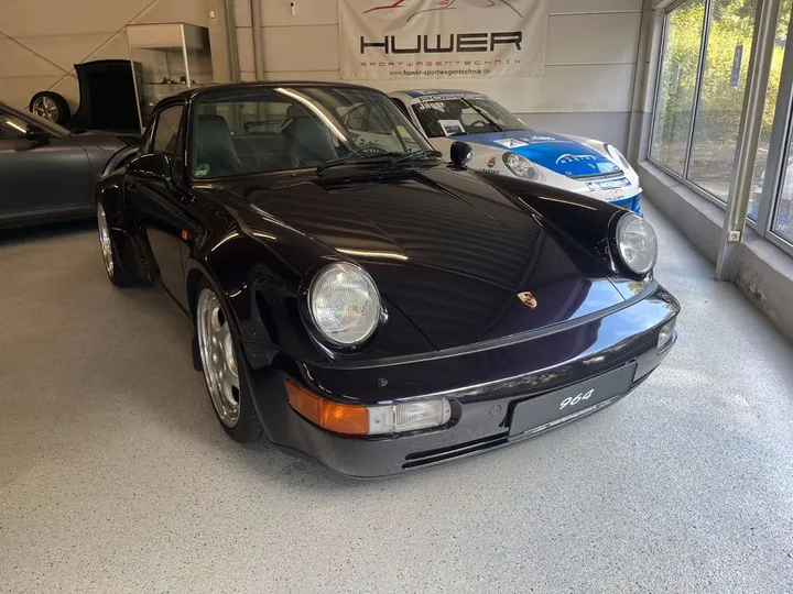 Porsche 964