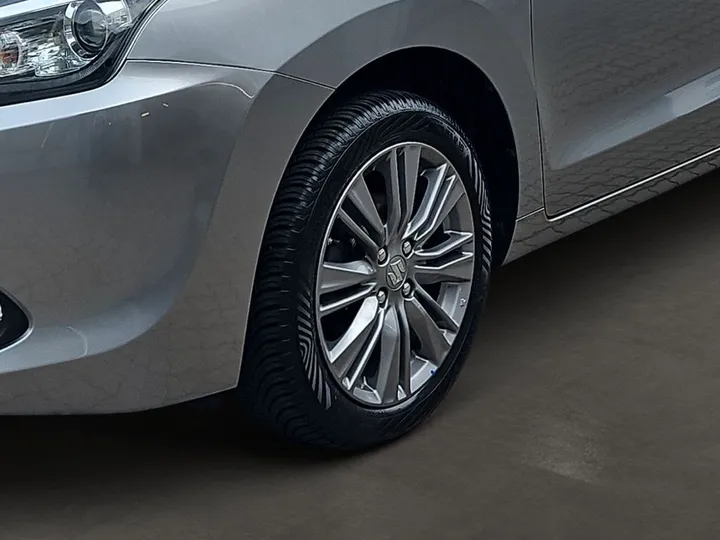 Suzuki Baleno