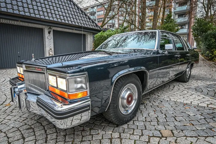 Cadillac Deville