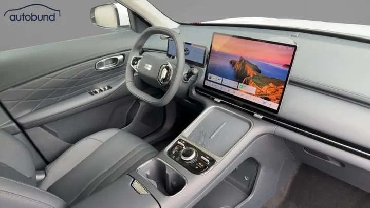 Geely Starray EM-i