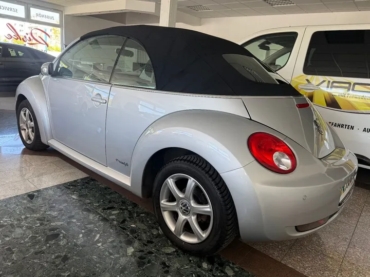 Volkswagen New Beetle