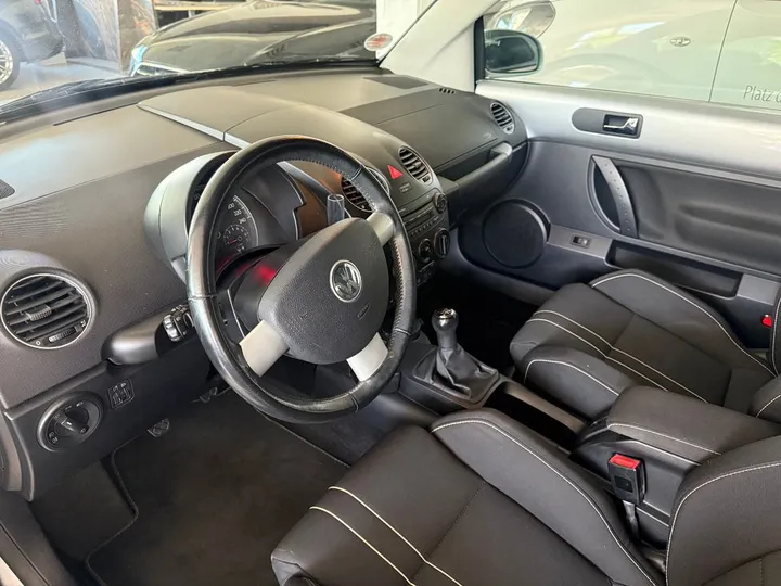 Volkswagen New Beetle