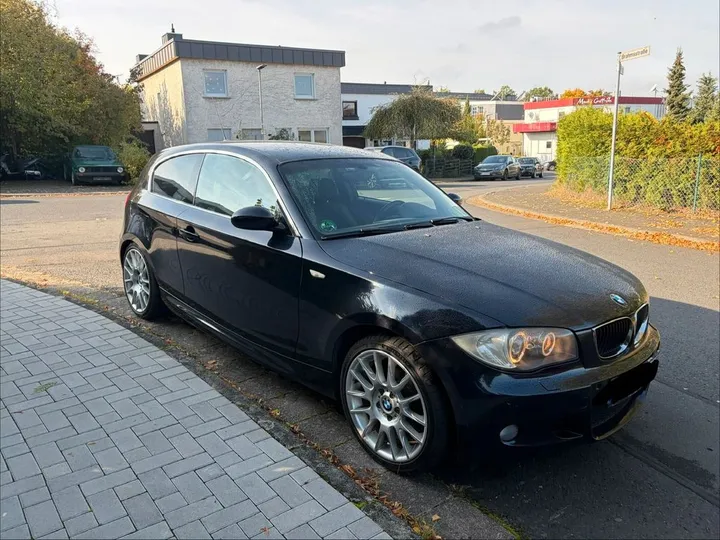 BMW 120