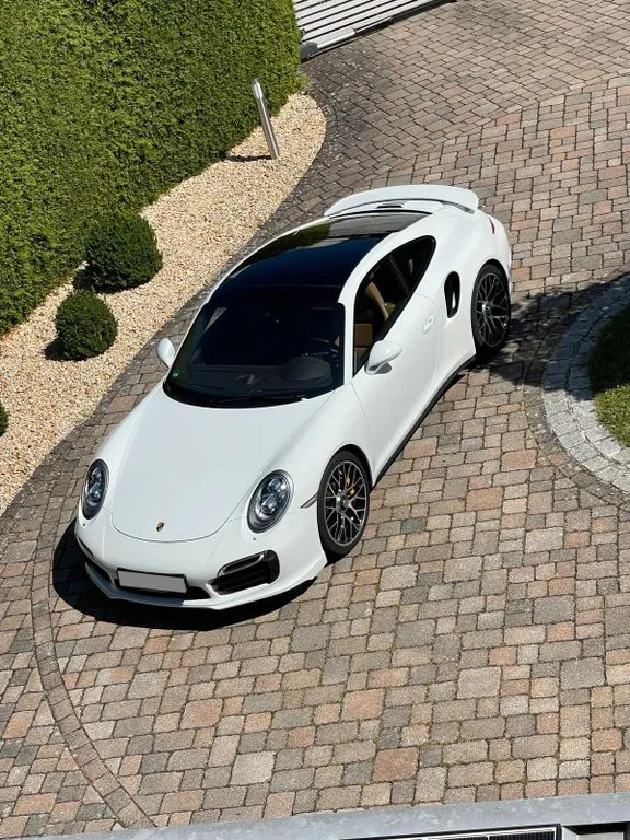 Porsche 991