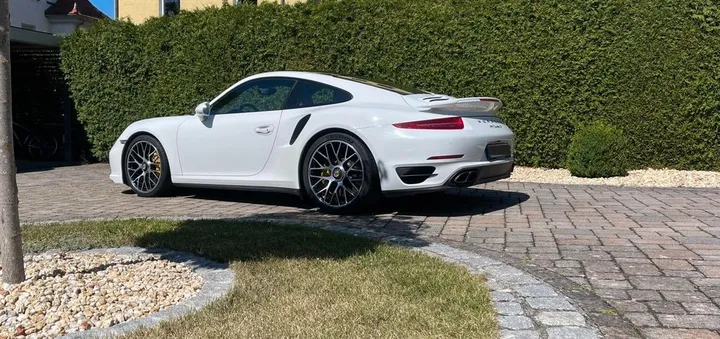 Porsche 991