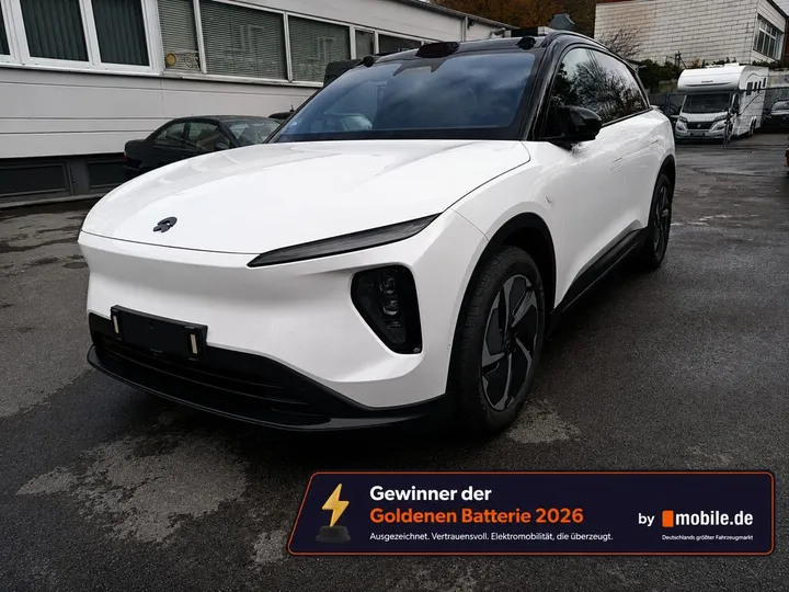 NIO EL6