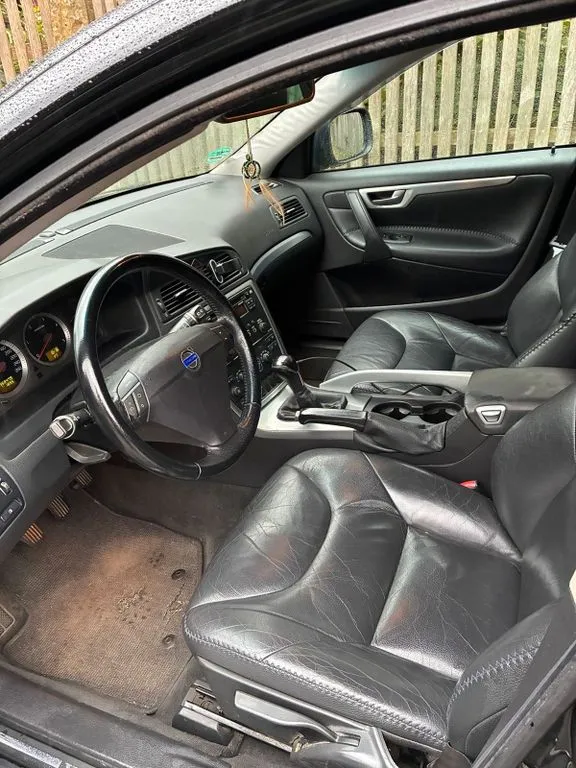 Volvo XC70