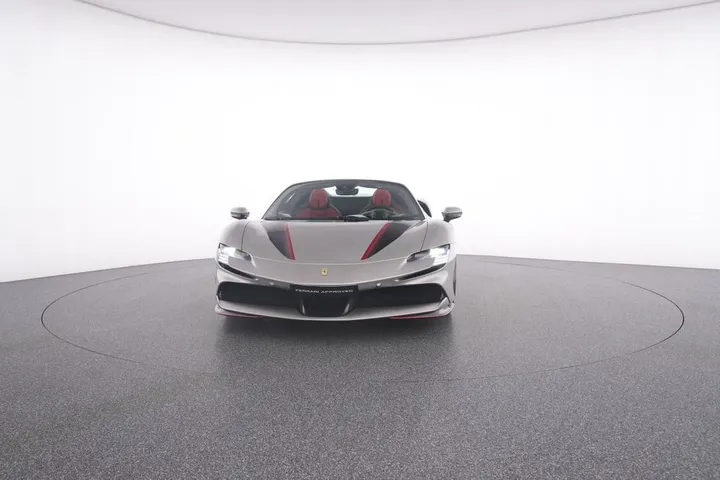 Ferrari SF90
