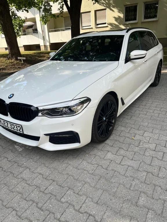 BMW 520