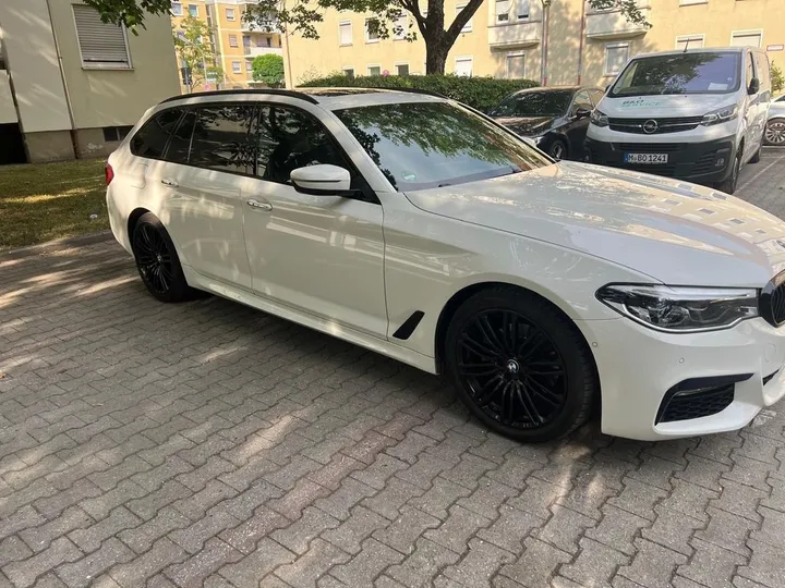 BMW 520