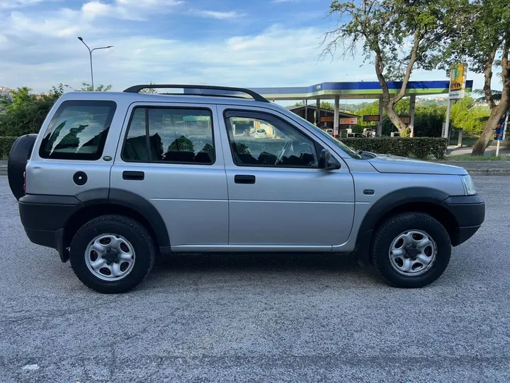 Land Rover Freelander