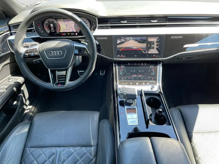 Audi A8