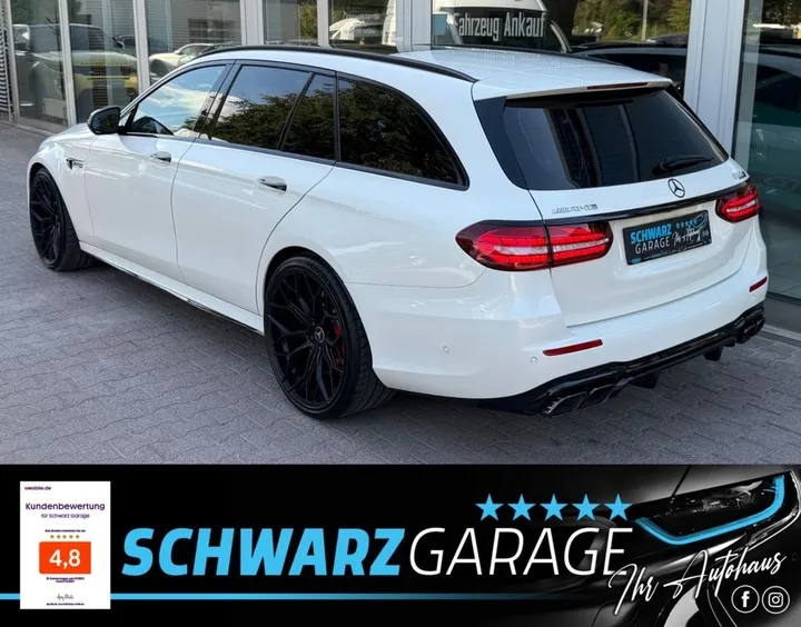 Mercedes-Benz E 63 AMG