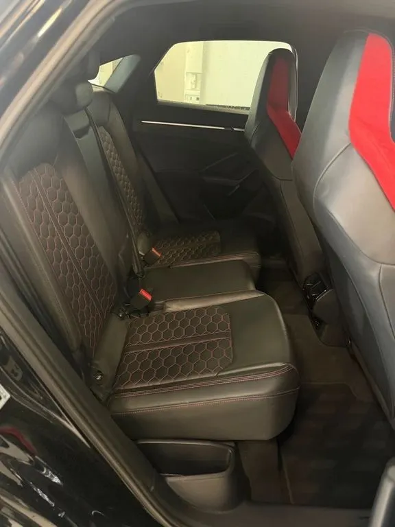 Audi RSQ3