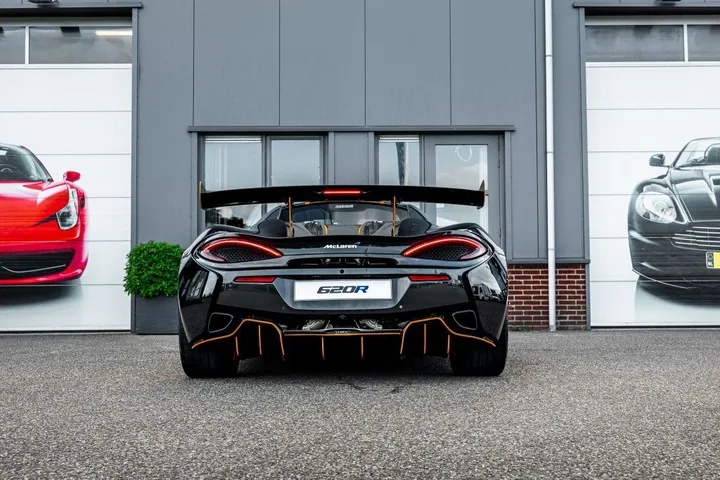 McLaren 620R