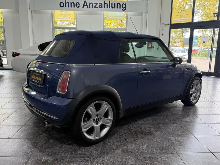 MINI Cooper Cabrio
