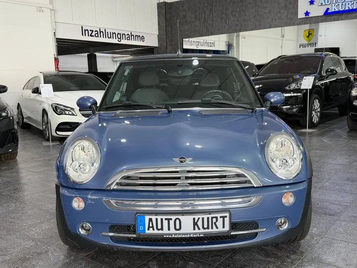 MINI Cooper Cabrio
