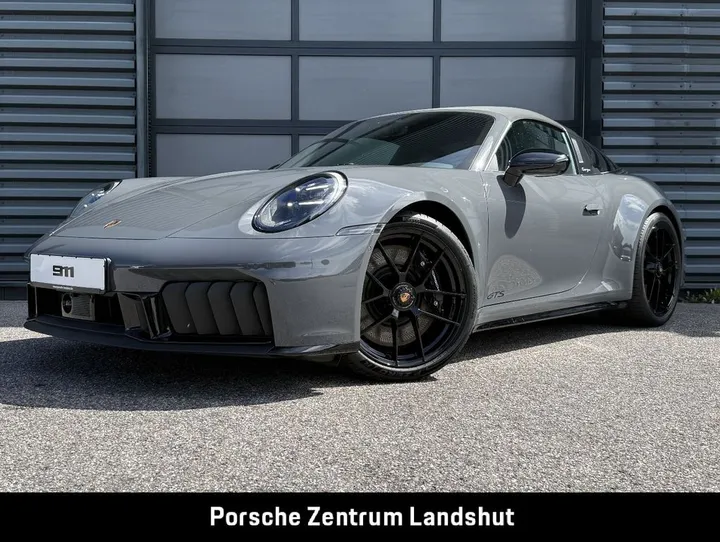 Porsche 992