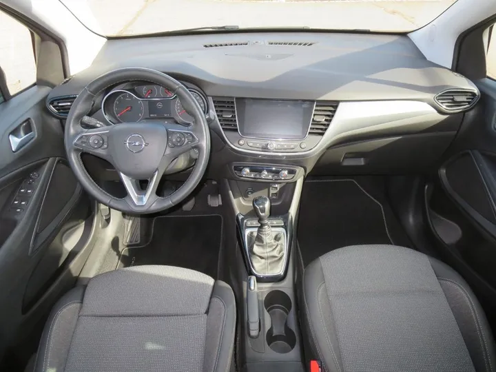 Opel Crossland (X)