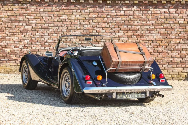 Morgan Plus 8