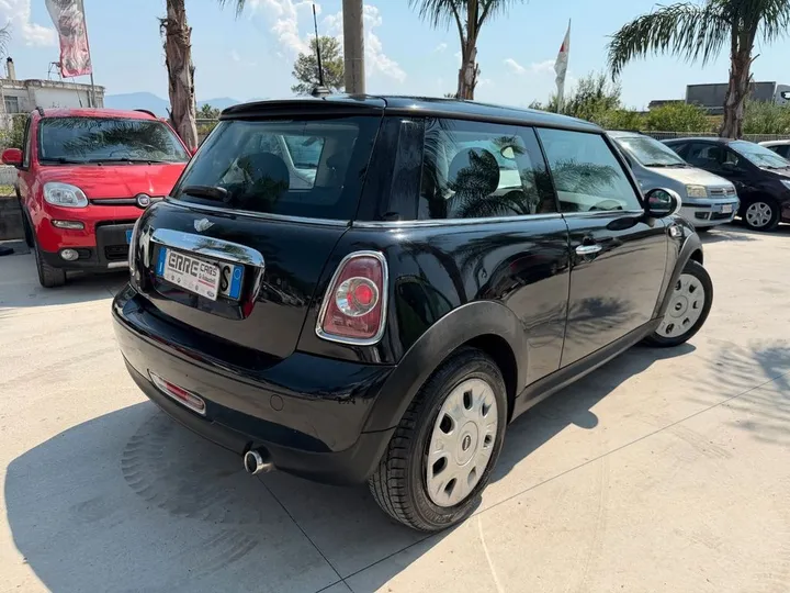 MINI One D