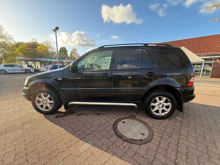 Mercedes-Benz ML 430