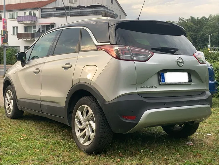 Opel Crossland (X)