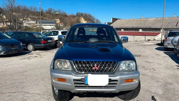 Mitsubishi L200