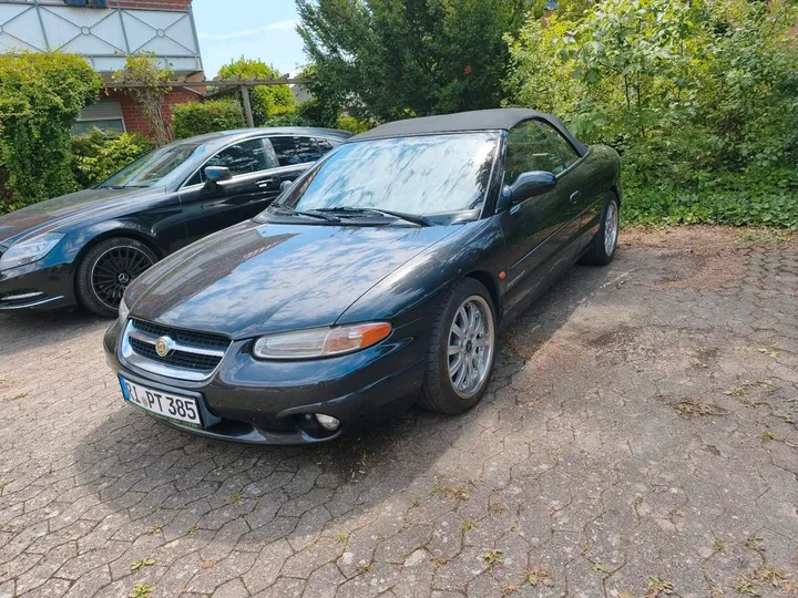 Chrysler Stratus