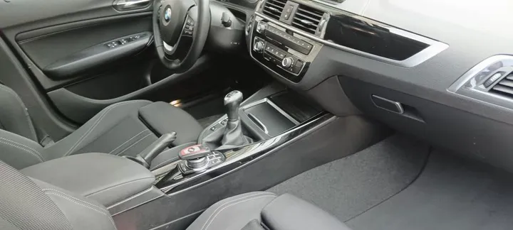 BMW 114