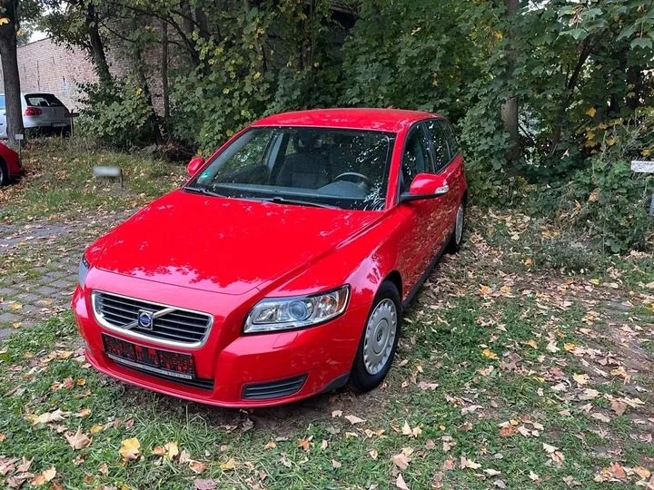 Volvo V50