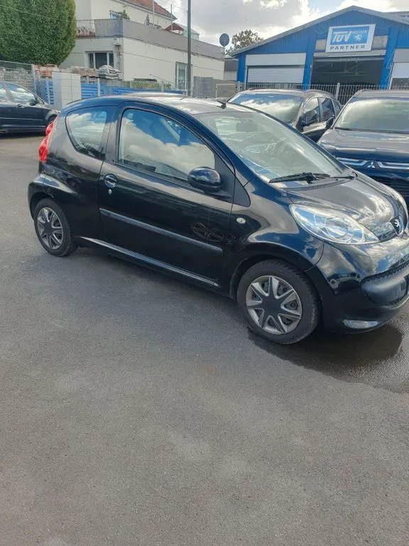 Peugeot 107