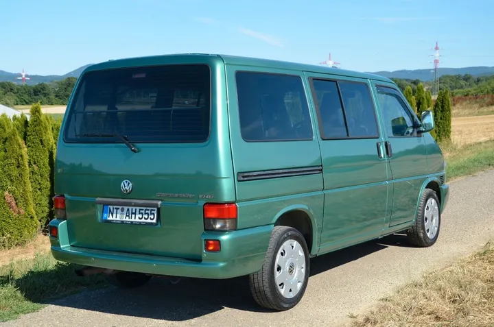 Volkswagen T4 Caravelle
