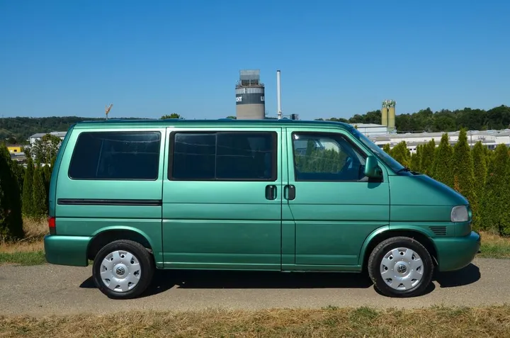 Volkswagen T4 Caravelle