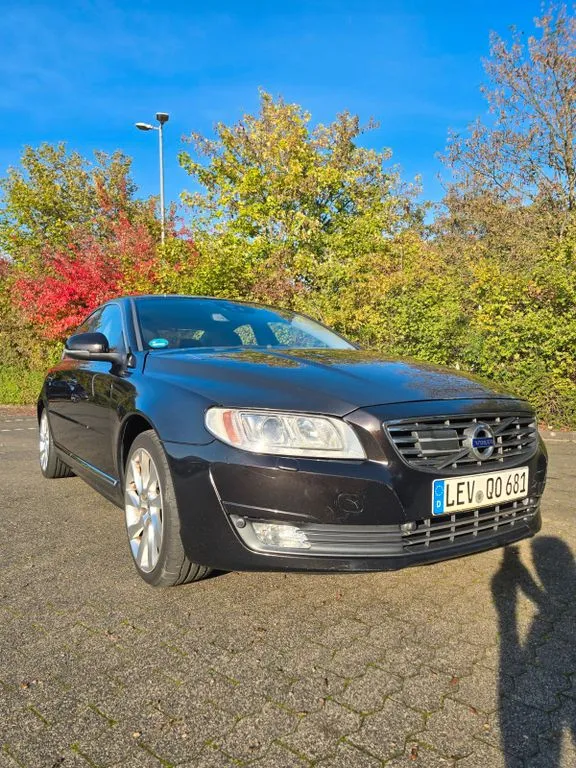 Volvo S80