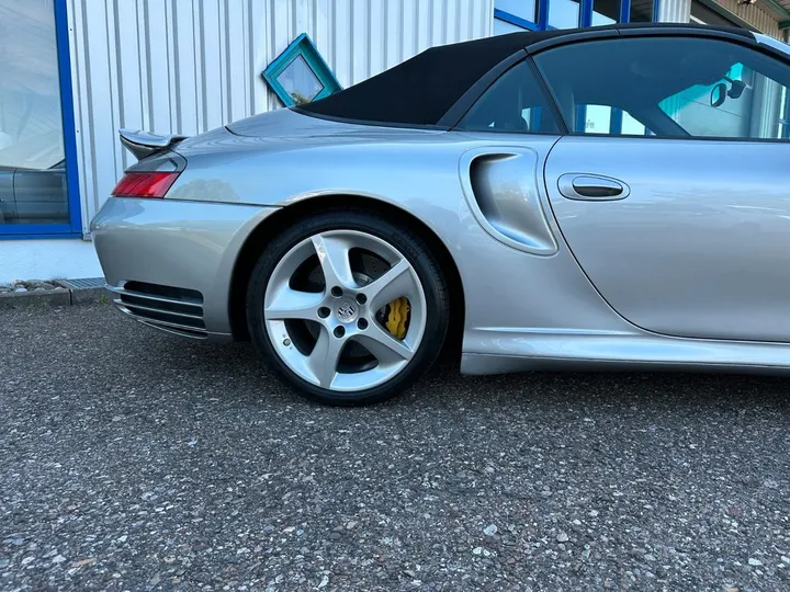 Porsche 996