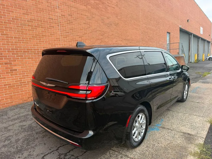 Chrysler Pacifica
