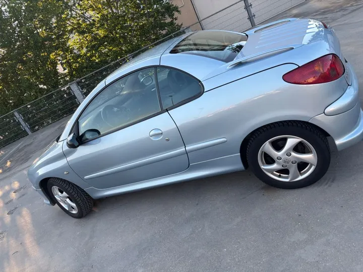 Peugeot 206