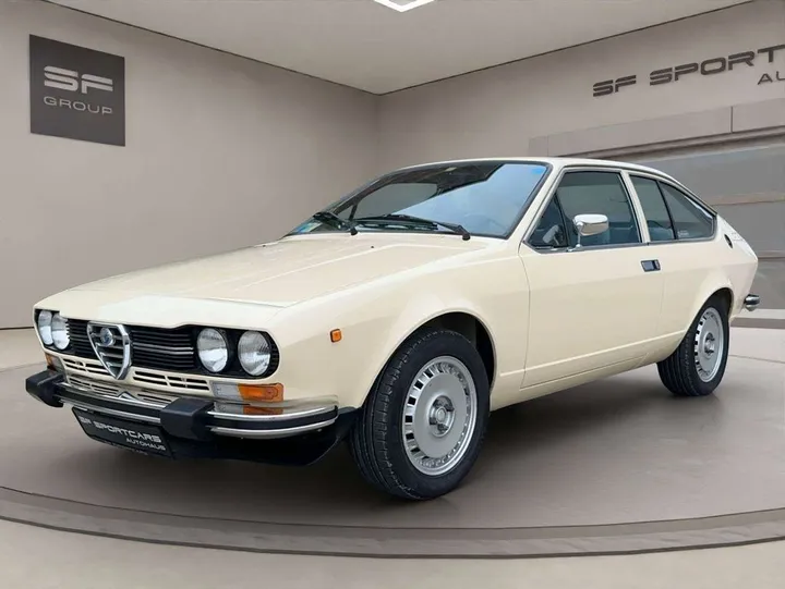 Alfa Romeo Alfetta